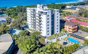 Tradewinds Apartments